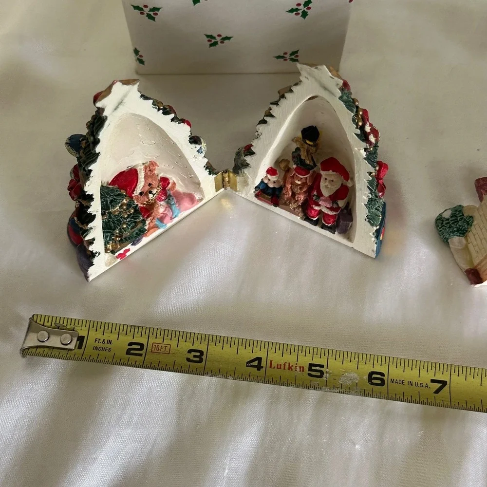 Unbranded Hinged Christmas Figurine‎ Set Multicolor Excellent Hinged Resin Vntge